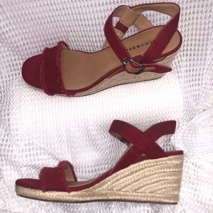 Lucky Brand red canvass 3” wedge